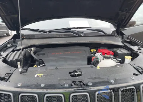 2020 Jeep Compass Trailhawk 4X4 из США, поврежденный, VIN 3C4NJDDB9LT195612